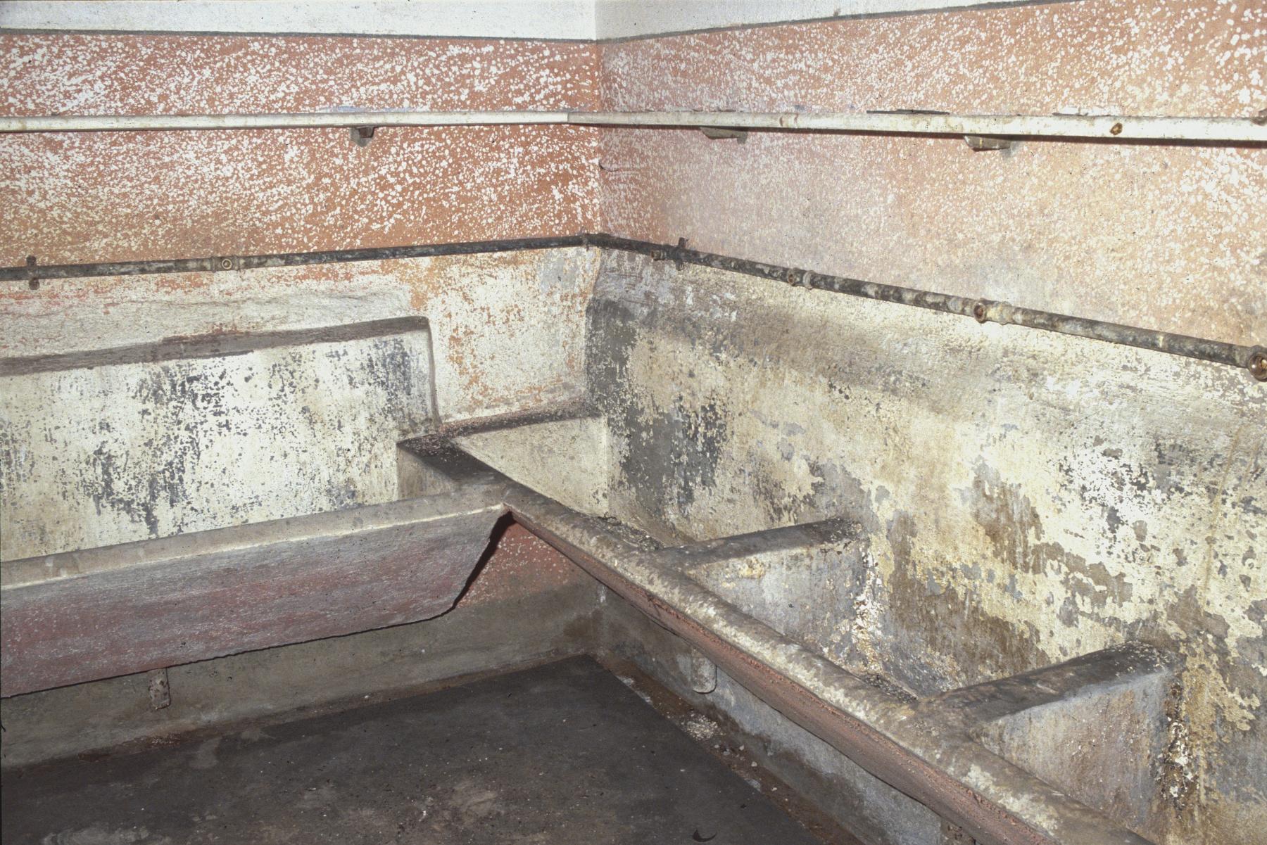 Ligne Maginot - DENTING - A28 - (Ouvrage d'infanterie) - Lavabos - MANSUY Michel