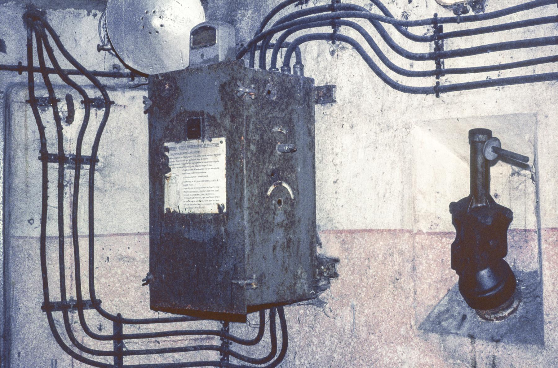 Ligne Maginot - DENTING - A28 - (Ouvrage d'infanterie) - Bloc 2 - MANSUY Michel