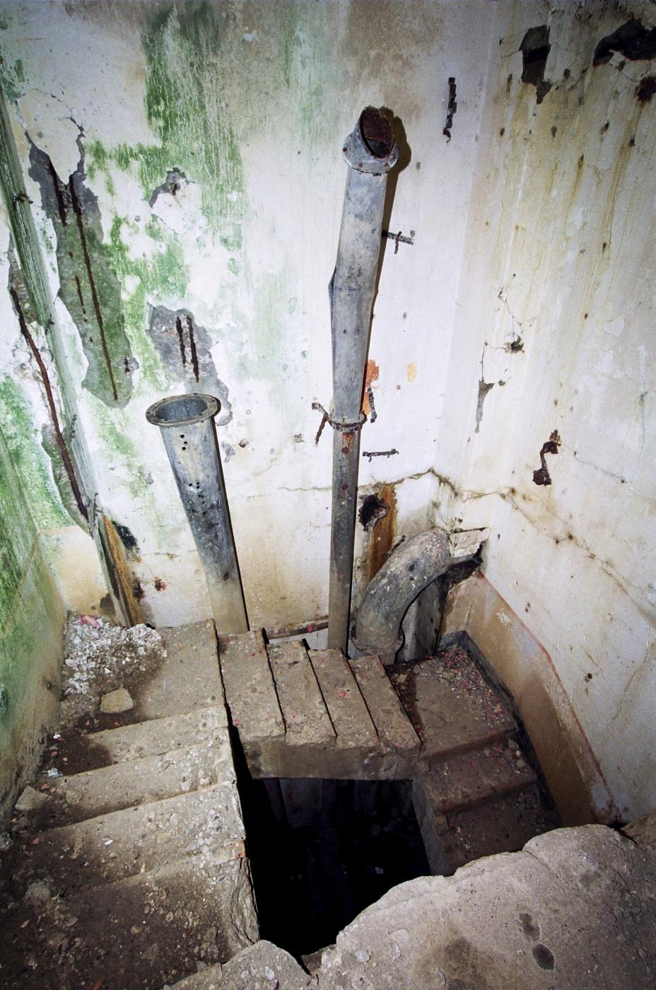Ligne Maginot - MOTTENBERG - A33 - (Ouvrage d'infanterie) - Bloc 1
L’escalier