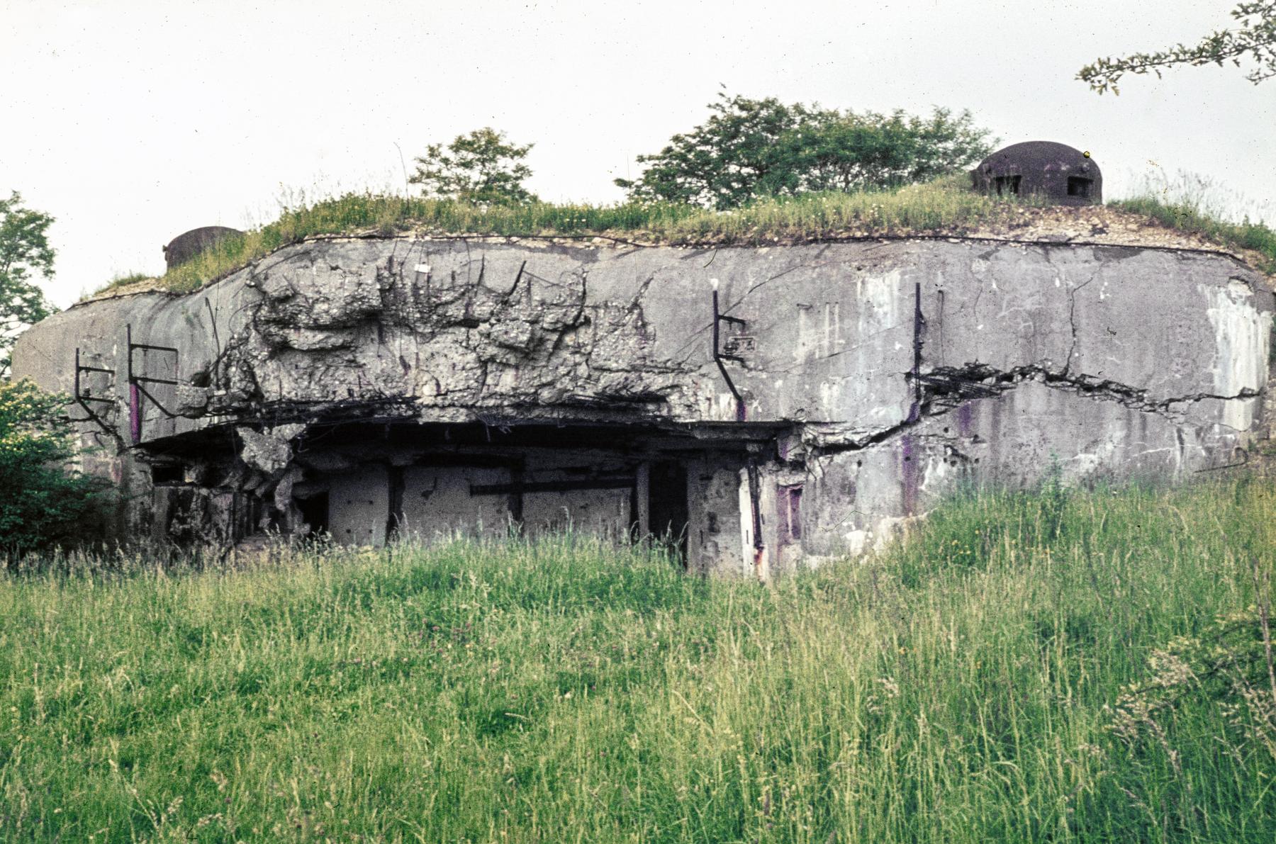 Ligne Maginot - MOTTENBERG - A33 - (Ouvrage d'infanterie) - Bloc 1 - MANSUY Michel