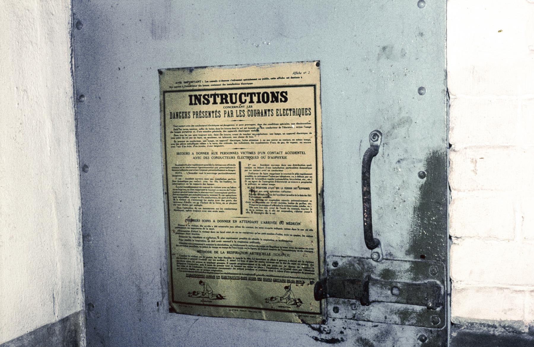 Ligne Maginot - MOTTENBERG SUD - C69 - (Casemate d'infanterie - double) - Consignes - MANSUY Michel