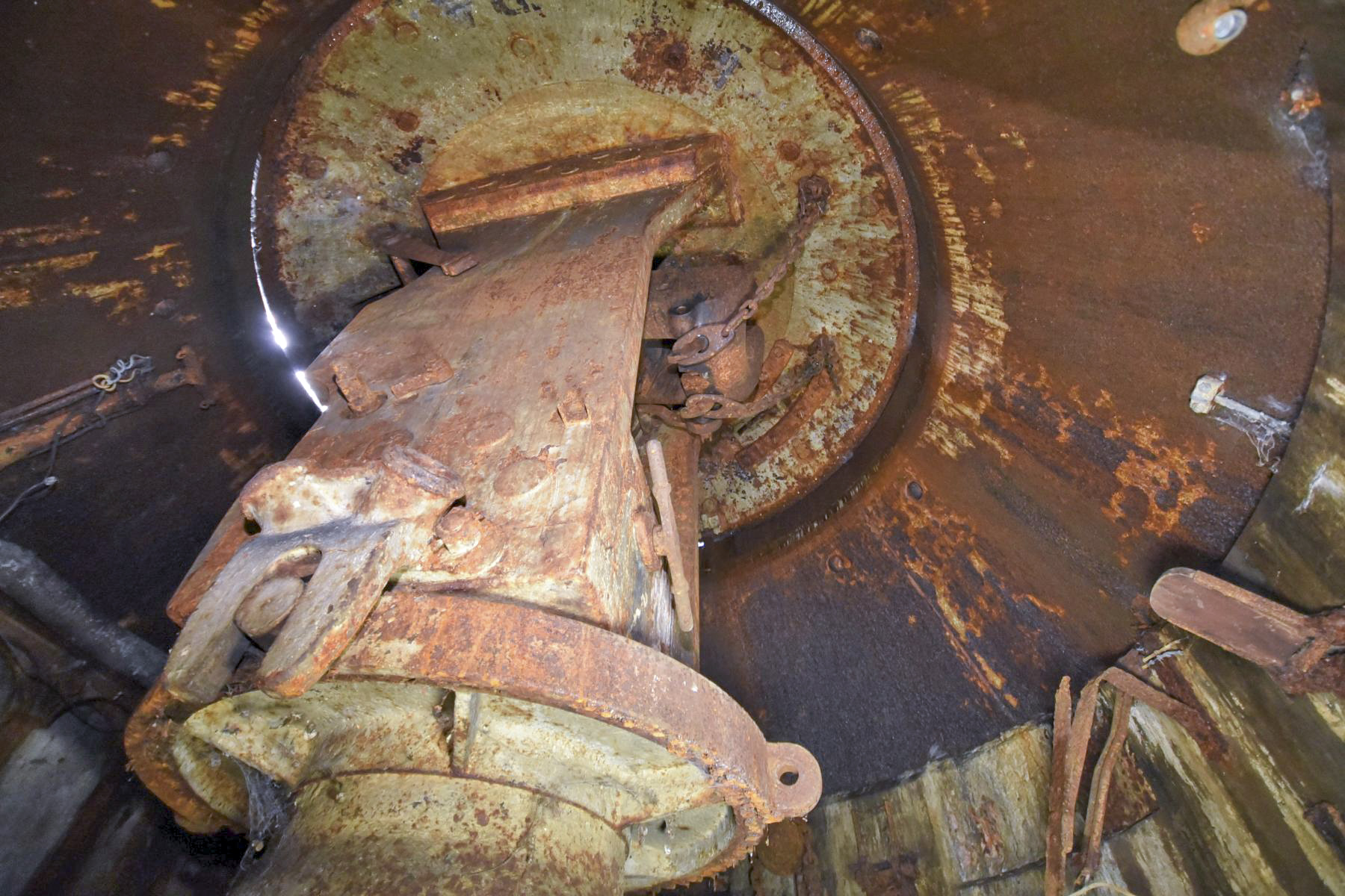 Ligne Maginot - FORT JEANNE D'ARC (3° ARMEE) - (PC de Région Fortifiée) - Batterie gauche pour obusiers de 15 cm - Ludovic KNAPP