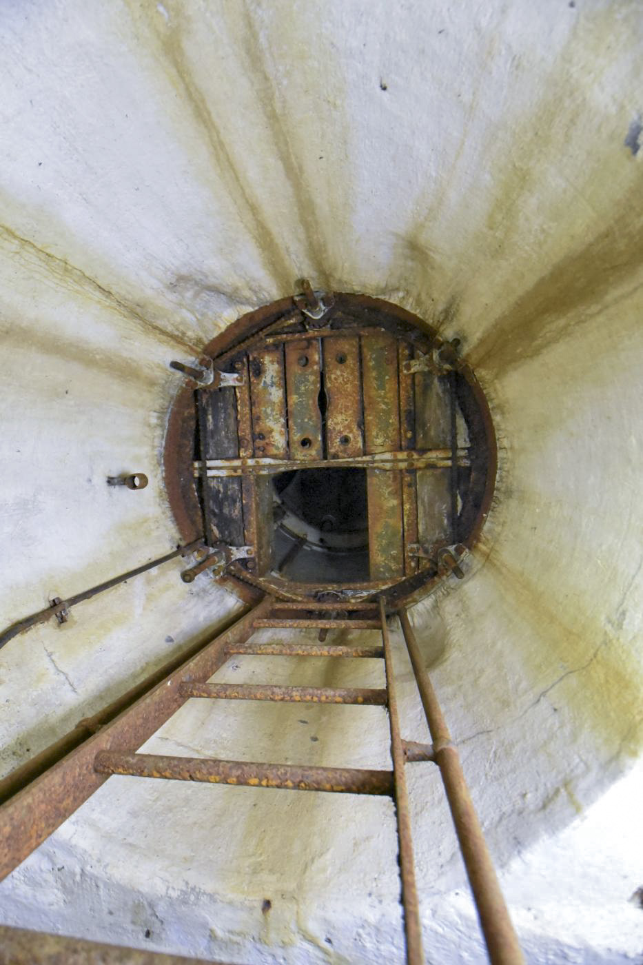 Ligne Maginot - FORT JEANNE D'ARC (3° ARMEE) - (PC de Région Fortifiée) - Observatoire fixe relié à la caserne 6 - Ludovic KNAPP