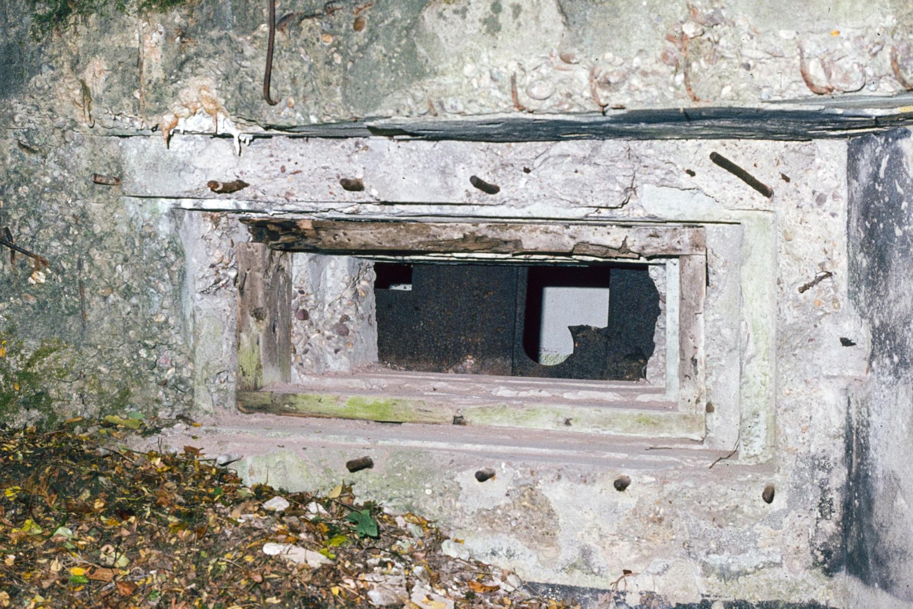 Ligne Maginot - AB36 - (Blockhaus pour canon) - Le créneau pour le canon - MANSUY Michel