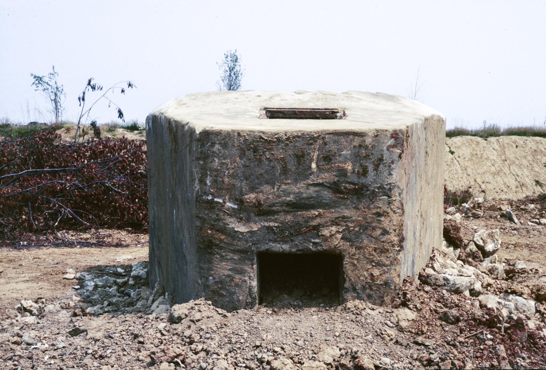 Ligne Maginot - AT9 - (Cuve pour arme d'infanterie) -  - MANSUY Michel