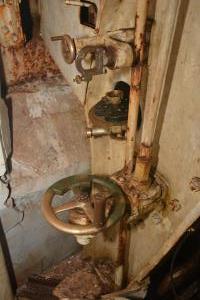 Ligne Maginot - Canon-obusier de 75 mm modèle 1933 sous casemate - Ouvrage du Simserhof
Pointage coté gauche de la pièce