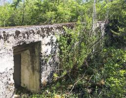 Ligne Maginot - BOIS DE DESSENHEIM SUD-OUEST 6 - (PC) - Vue de l'extérieur
Les fenêtres de l'abri Ouest