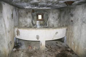 Ligne Maginot - CB9 - ROCKSWINGERT - (Blockhaus pour arme infanterie) - Chambre de tir droite