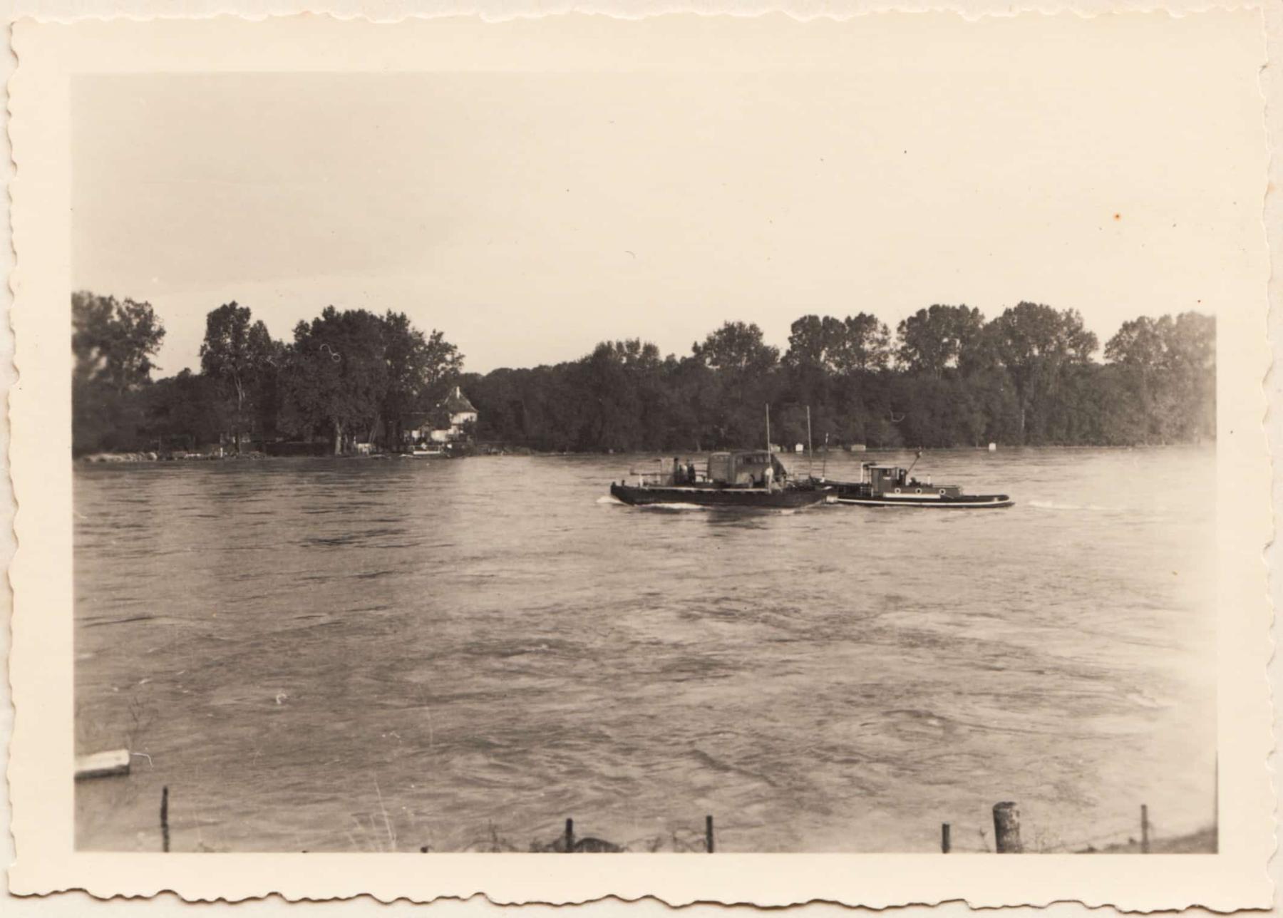 Ligne Maginot - PONT DE SELTZ - (Casemate d'infanterie - Double) - La casemate de Seltz
Photo prise depuis la rive allemande - Inconnu