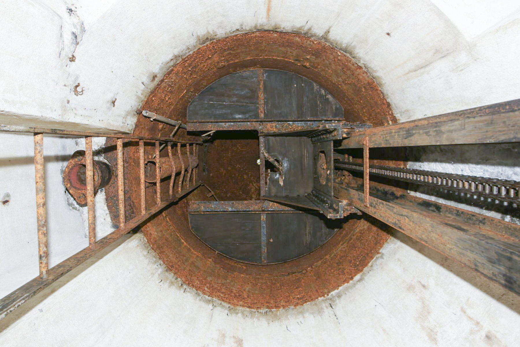 Ligne Maginot - KOENIGSBRUCK - (Abri) - Cloche GFM - duomaxw