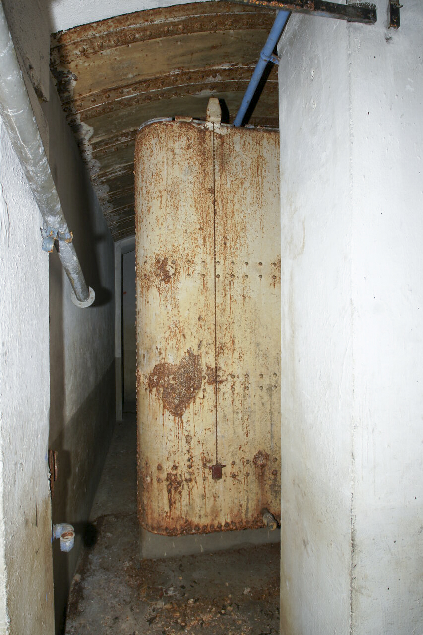 Ligne Maginot - KOENIGSBRUCK - (Abri) - Citernes - Pompes - duomaxw