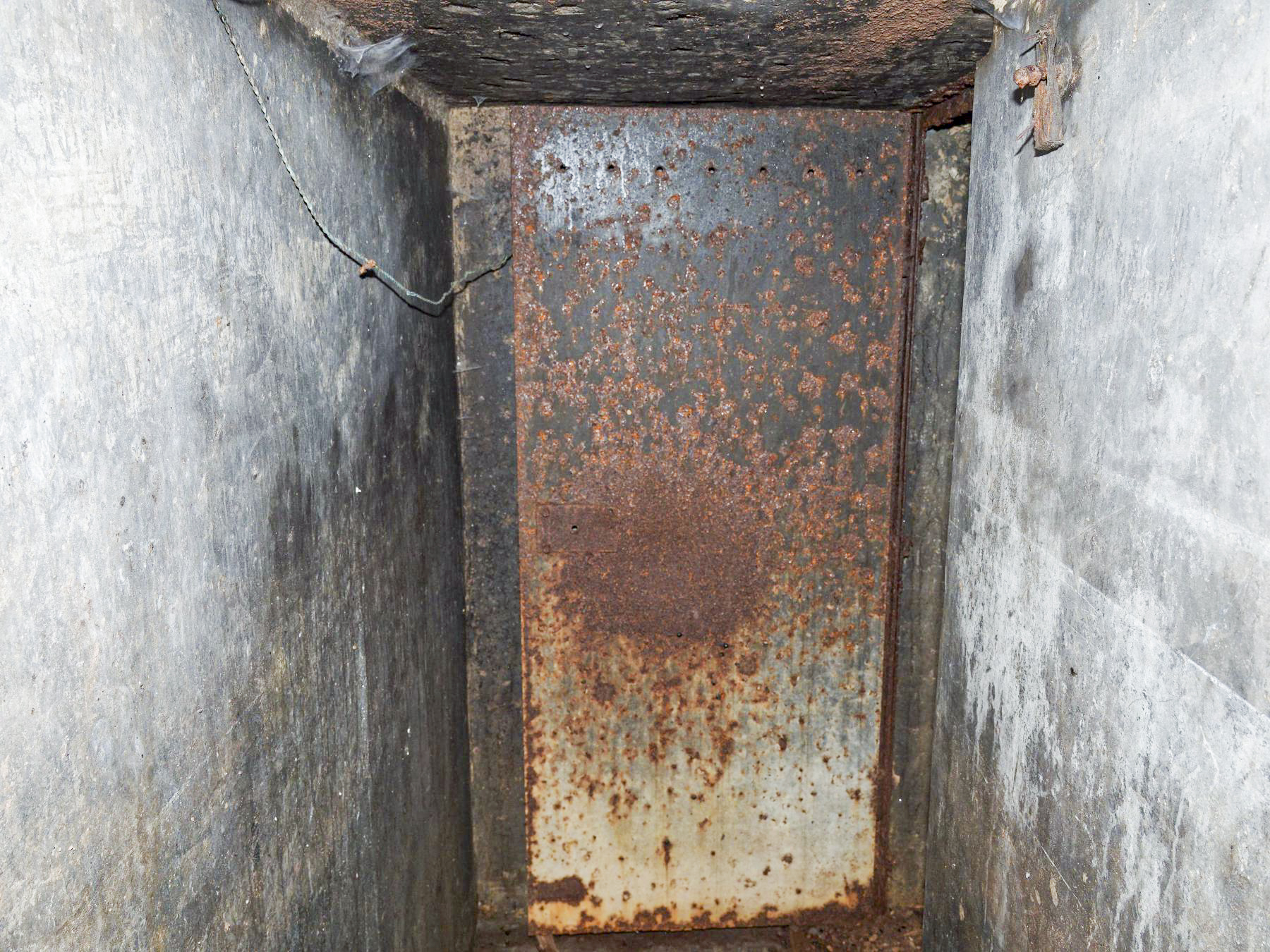 Ligne Maginot - D - (Chambre de coupure) - La porte - Jürgen Morr