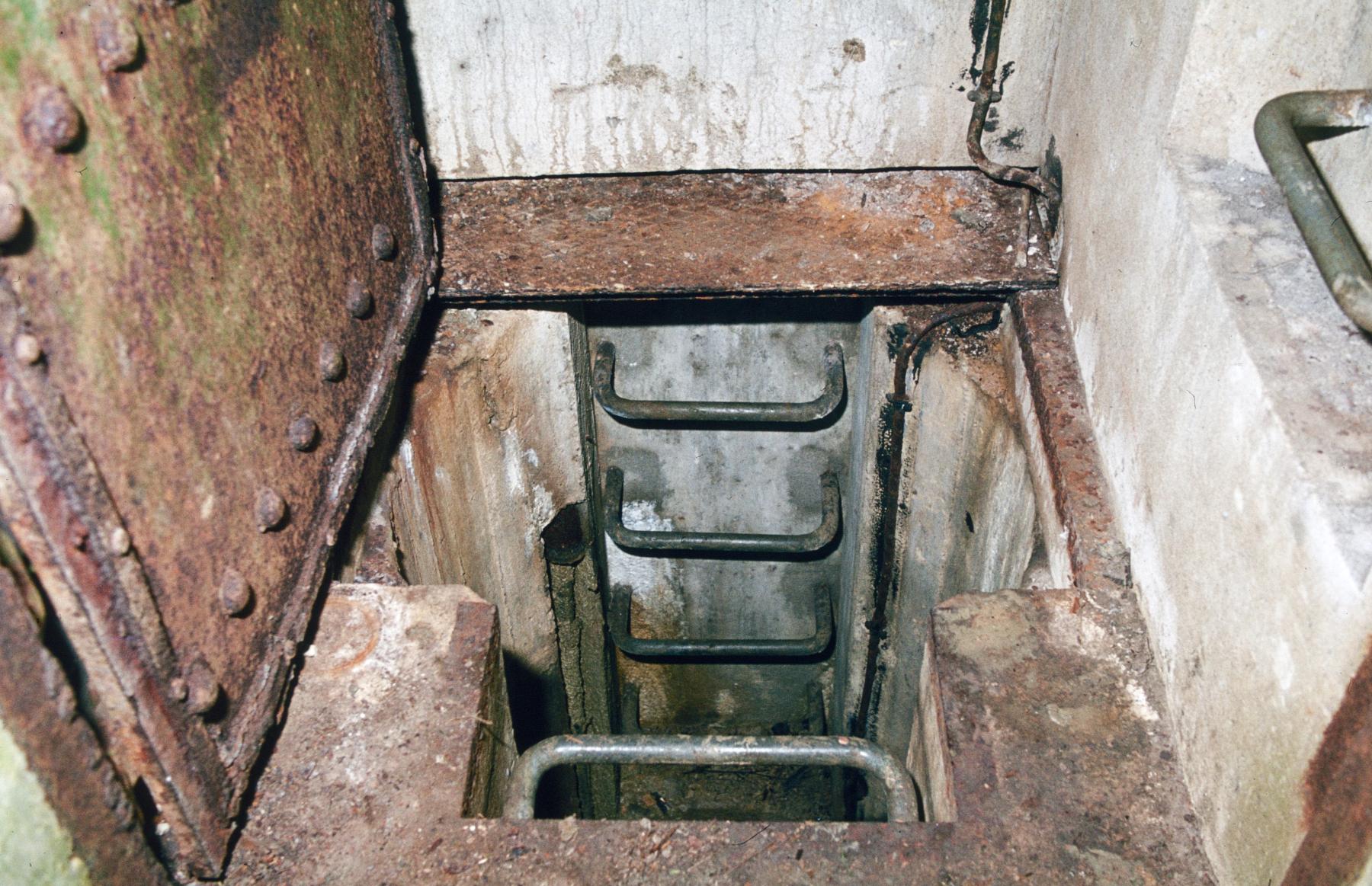 Ligne Maginot - TETING - A38 - (Ouvrage d'infanterie) - L'issue de secours - MANSUY Michel