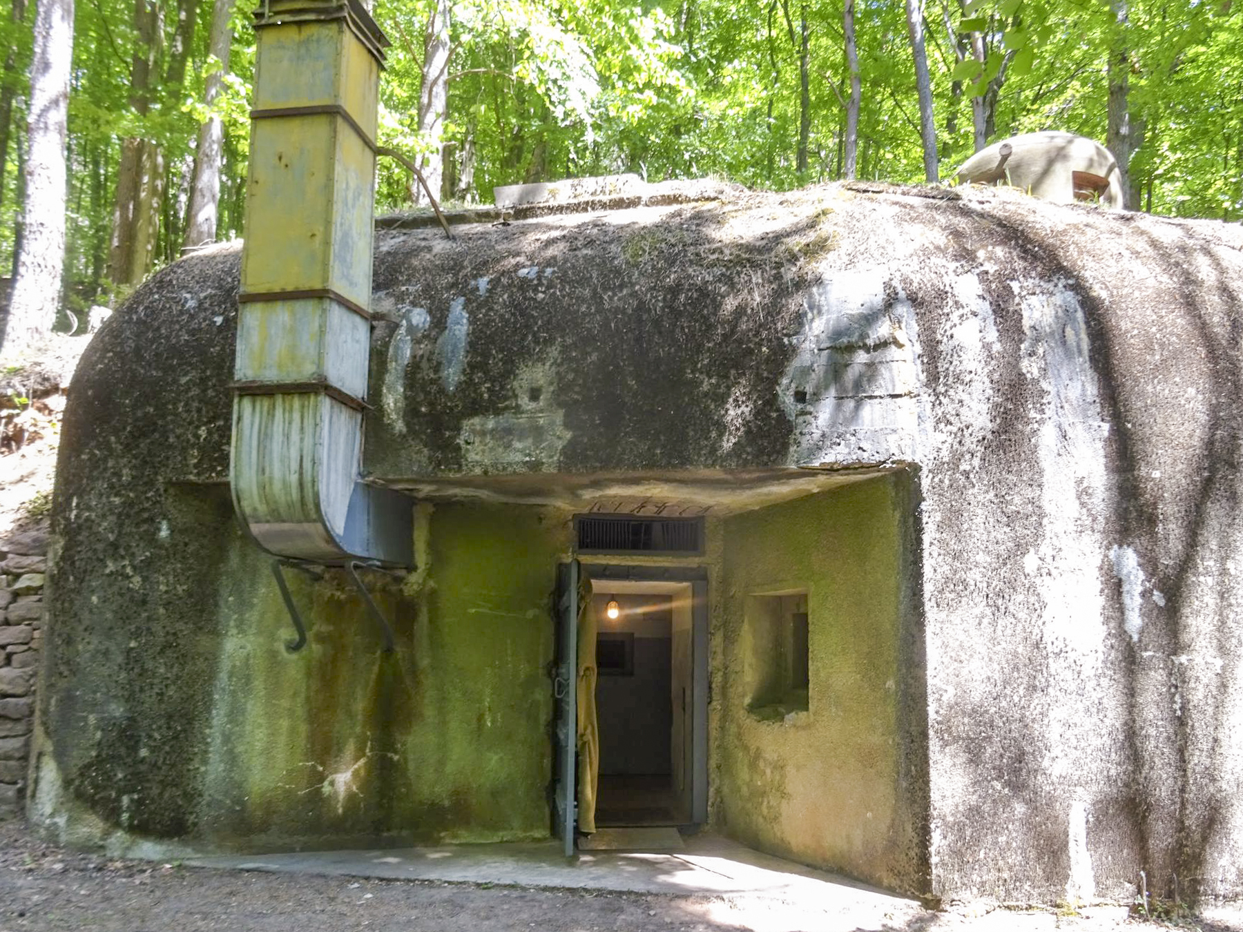 Ligne Maginot - KINDELBERG (QUARTIER CAMP - III/37° RIF) - (Abri) - Entrée Est - ammagsdr