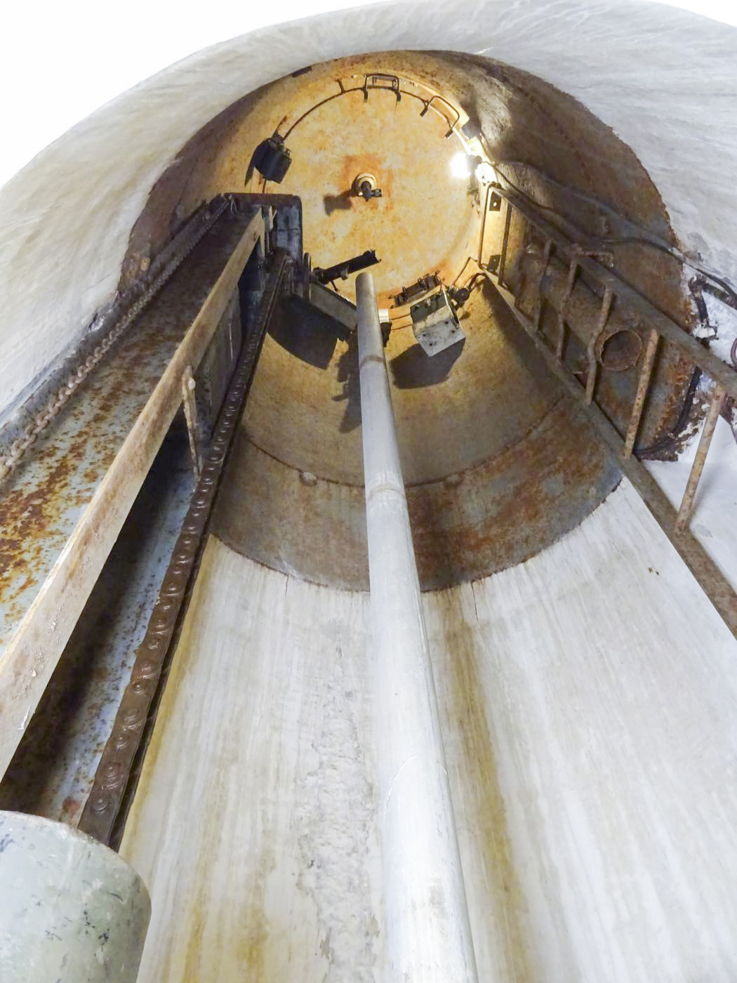 Ligne Maginot - KINDELBERG (QUARTIER CAMP - III/37° RIF) - (Abri) - Entrée Ouest
Cloche GFM - ammagsdr