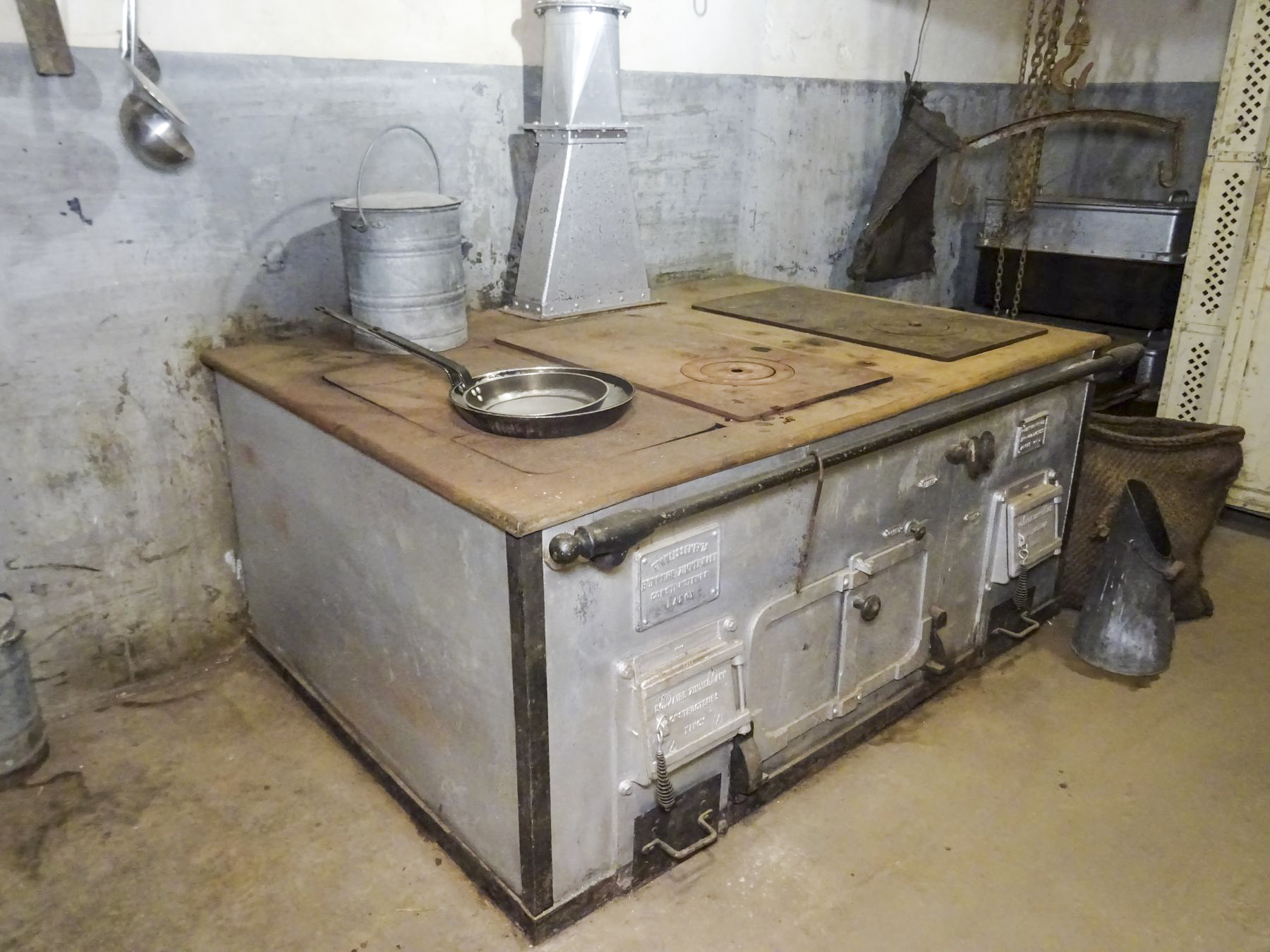 Ligne Maginot - KINDELBERG (QUARTIER CAMP - III/37° RIF) - (Abri) - Cuisine - ammagsdr
