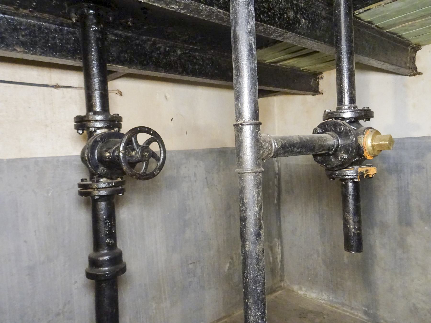 Ligne Maginot - KINDELBERG (QUARTIER CAMP - III/37° RIF) - (Abri) - Local citernes - ammagsdr