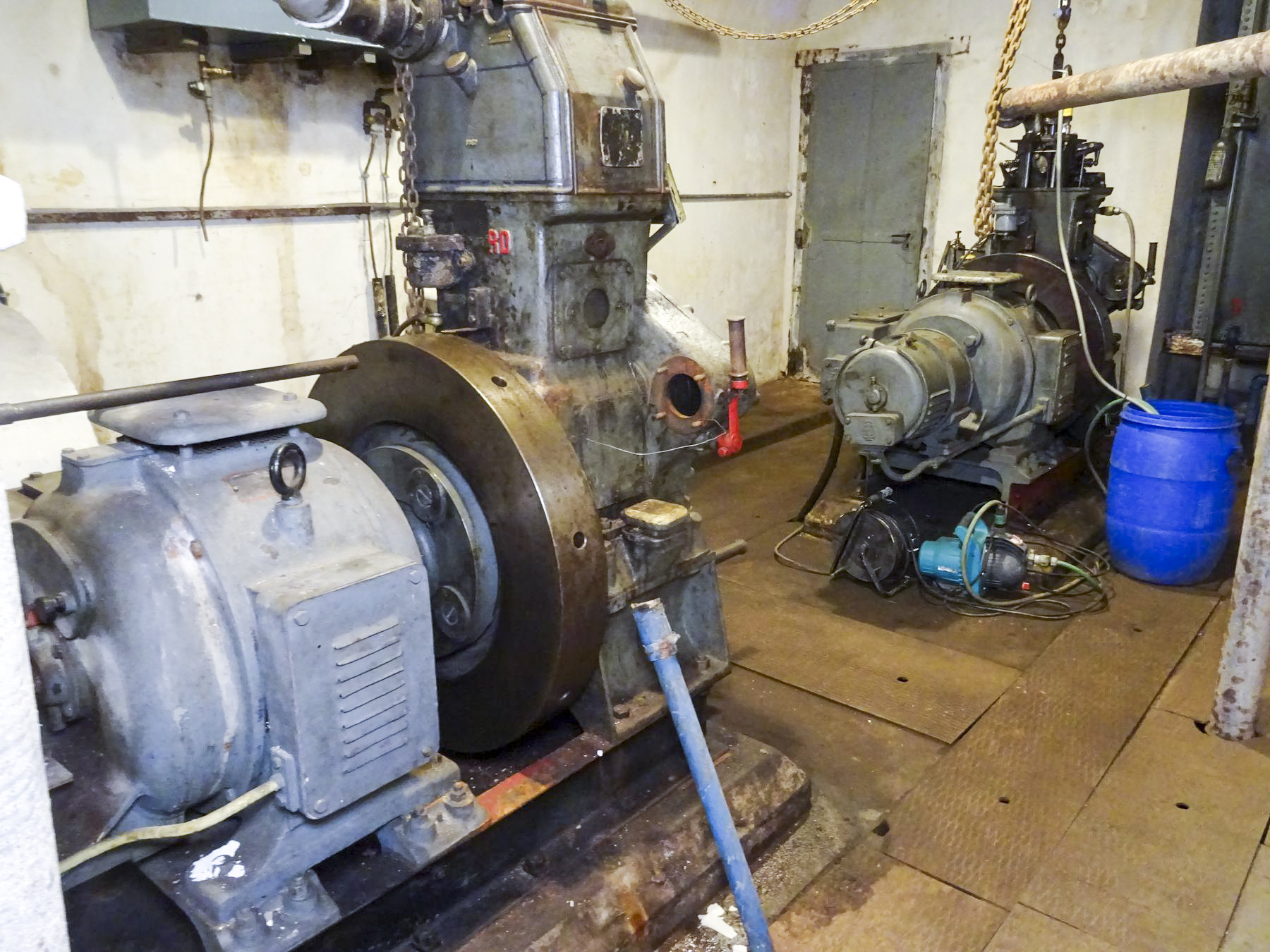 Ligne Maginot - KINDELBERG (QUARTIER CAMP - III/37° RIF) - (Abri) - Usine
Les moteurs - ammagsdr