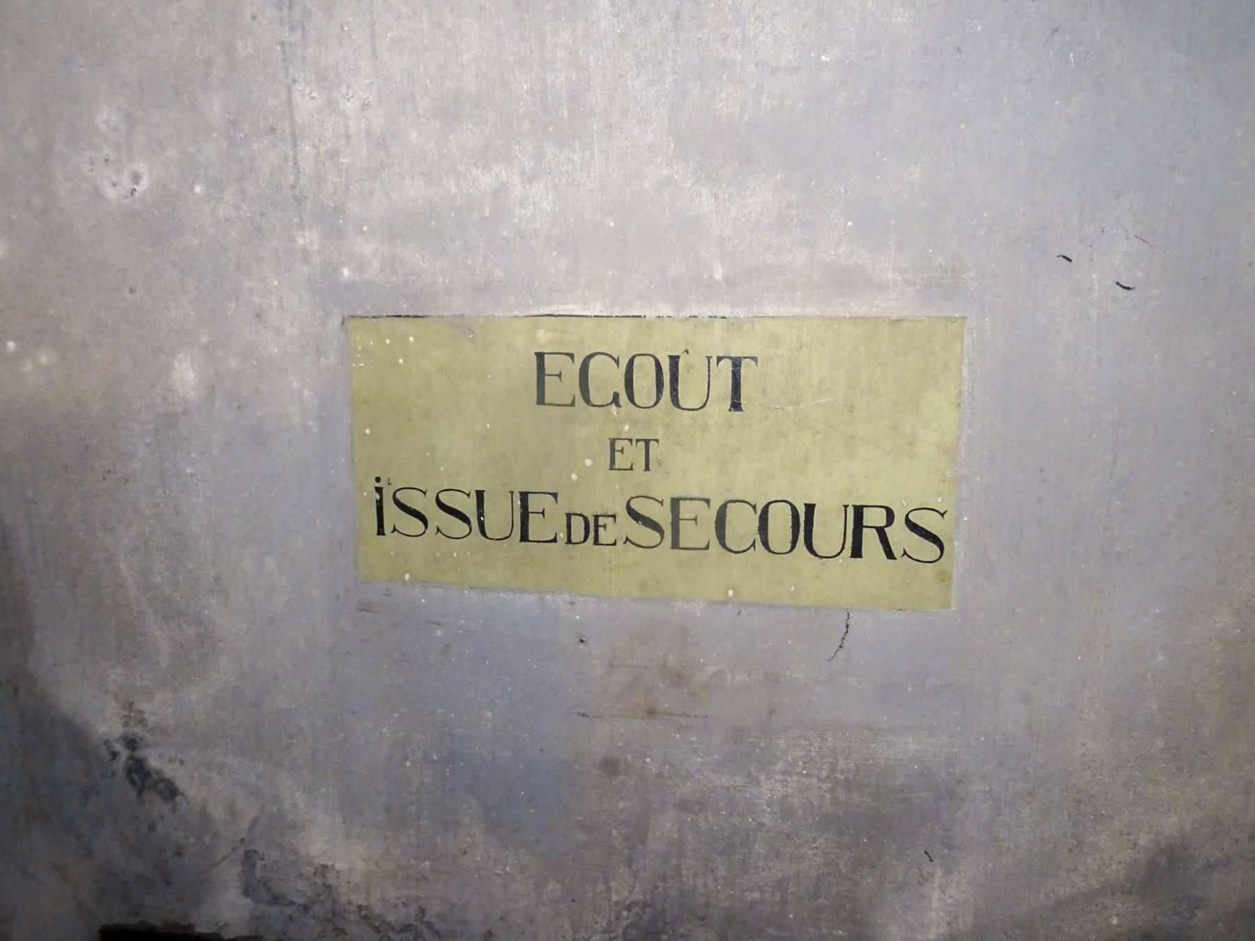 Ligne Maginot - KINDELBERG (QUARTIER CAMP - III/37° RIF) - (Abri) - Égout et issue de secours - ammagsdr