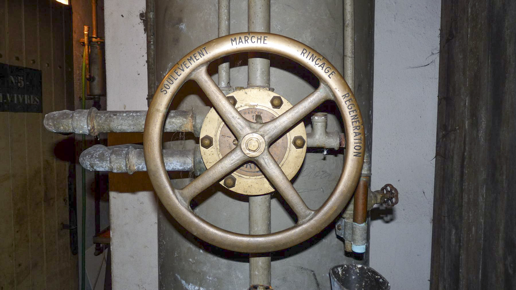 Ligne Maginot - BOIS DE CATTENOM - X14 - (Abri) - Adoucisseur d'eau