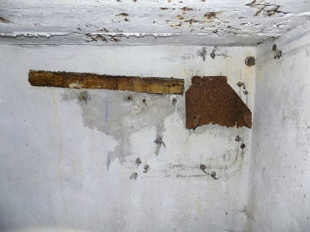 Ligne Maginot - LA VIGNETTE (1°BON 136°RIF) - (PC de Quartier) - Salle est - R Tucker