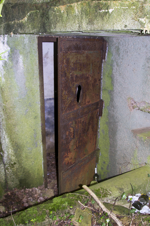 Ligne Maginot - CB14 - (Blockhaus pour canon) - Entrée du blockhaus - Michel Teiten