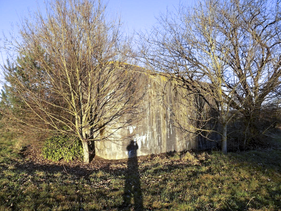 Ligne Maginot - A58 - HIRAUMONT NORD - (Casemate d'infanterie - Simple) - Faces gauche et l'arrière