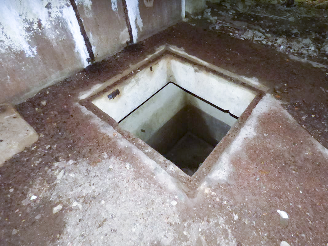 Ligne Maginot - A116 - LES ANORELLES - (Casemate d'infanterie - Simple) - Accès au niveau inférieur