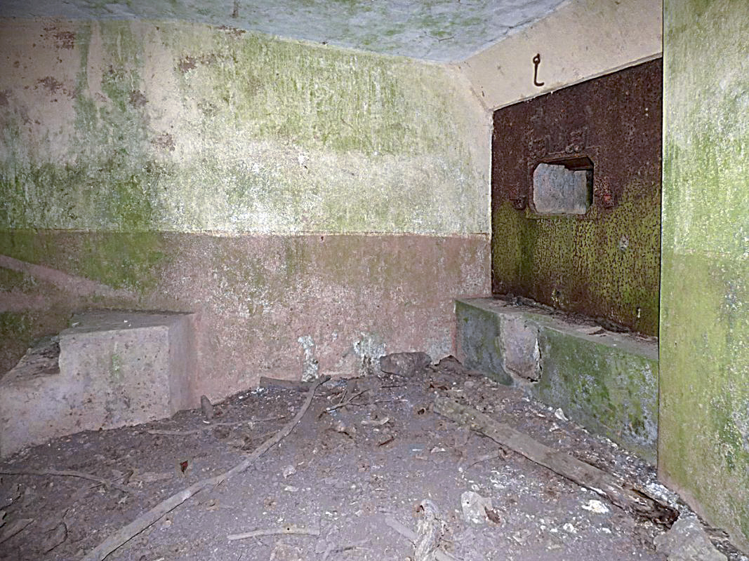 Ligne Maginot - B822 - SAINT HUBERT - (Blockhaus pour canon) - 
