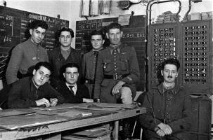 Ligne Maginot - HOCHWALD - (Ouvrage d'artillerie) - Bloc 6
Casemate d'artillerie - Canons de 75 mle 29
Le PC du bloc