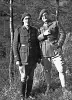 Ligne Maginot - HOCHWALD - (Ouvrage d'artillerie) - Le Lt Puffermuller commandant les sapeurs de chemin de fer de l'ouvrage (15° RG) et le Cne Brice commandant le génie de l'ouvrage(1° RG)