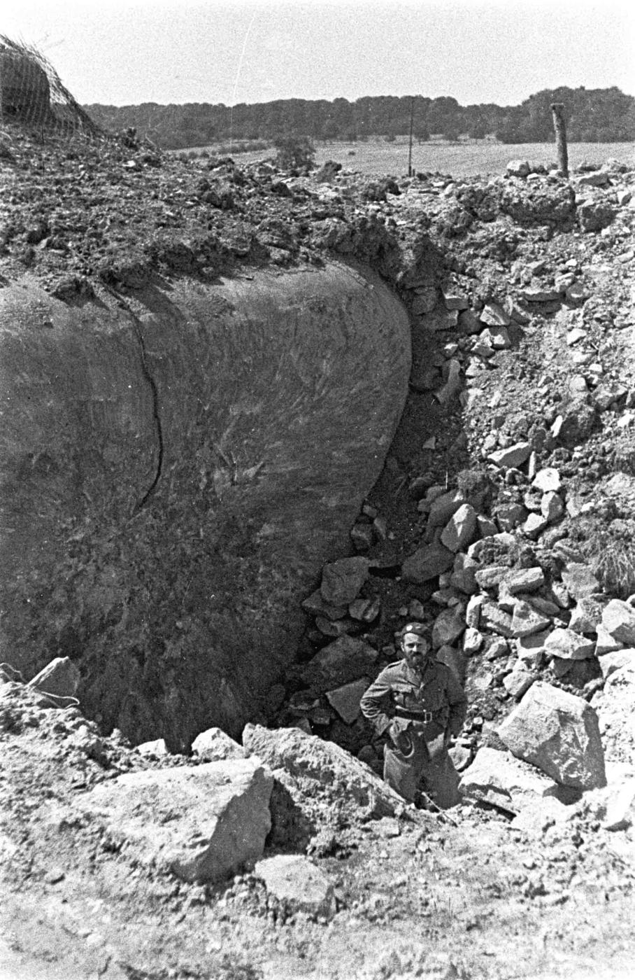 Ligne Maginot - SCHOENENBOURG - (Ouvrage d'artillerie) - Le bloc 4 après les combats - Albert Haas