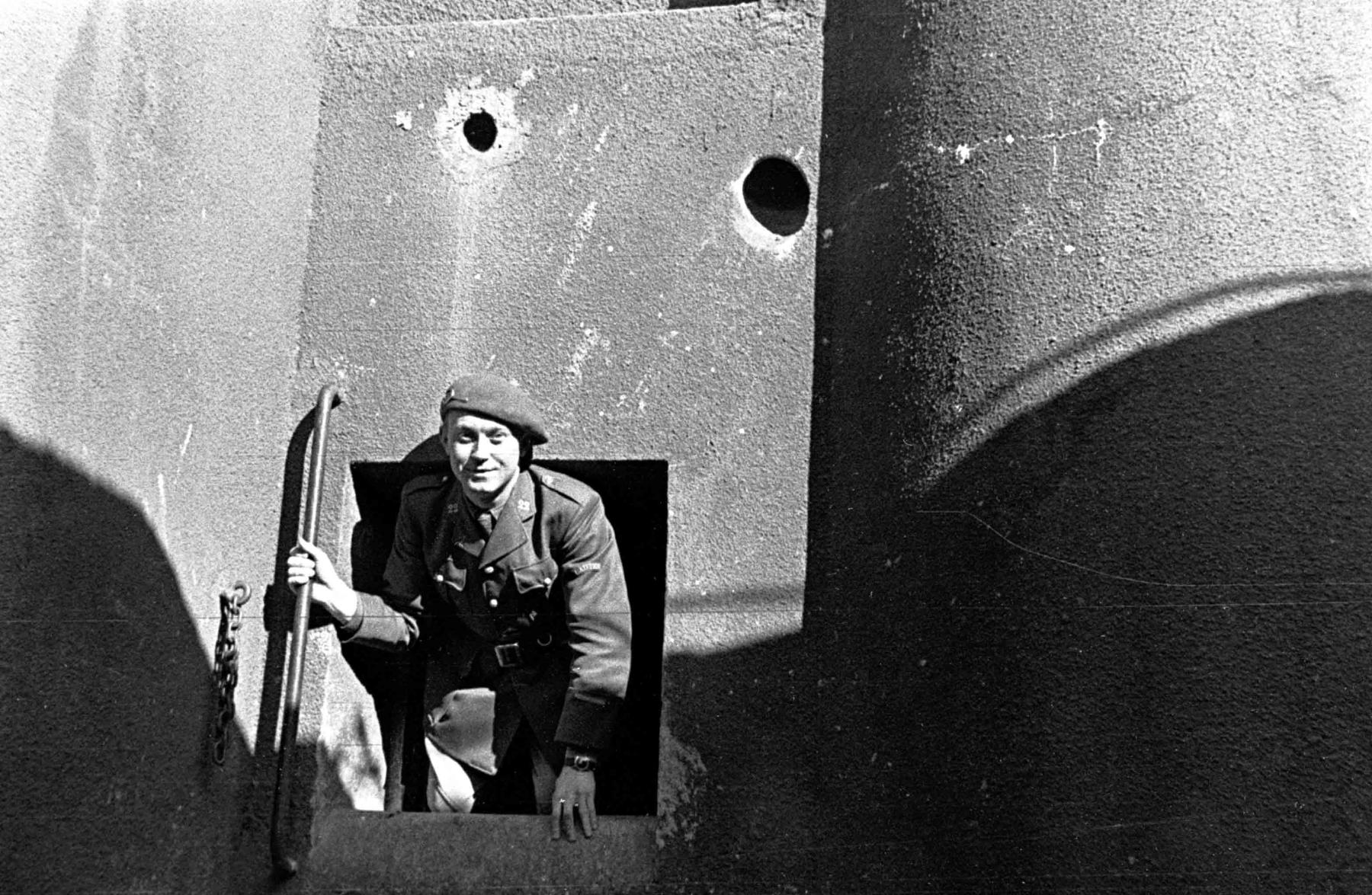 Ligne Maginot - HOCHWALD - (Ouvrage d'artillerie) - Bloc 3
L'issue de secours, Lt Haas
 - Inconnu