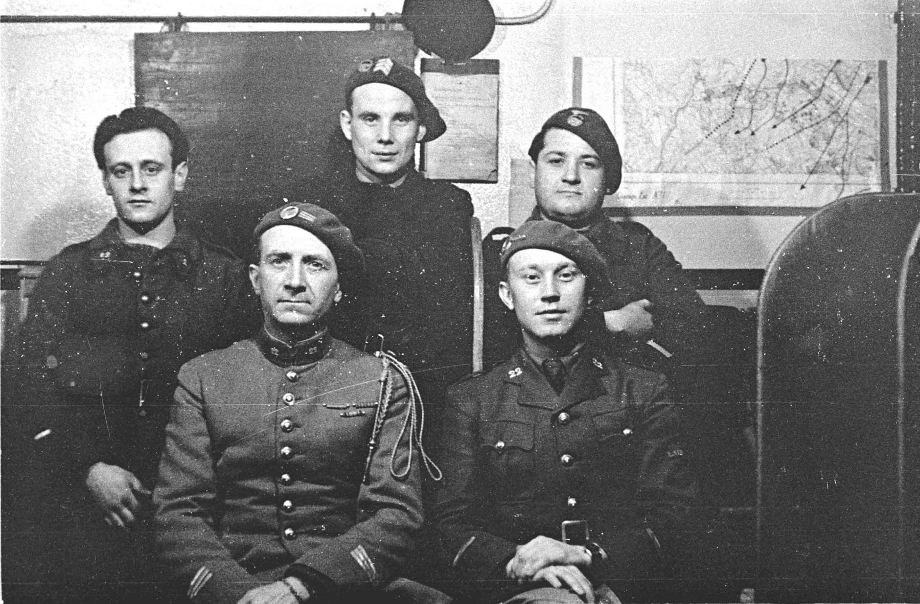 Ligne Maginot - HOCHWALD - (Ouvrage d'artillerie) - Le PC Infanterie Est
Cne Boutry, Lt Haas
 - Inconnu