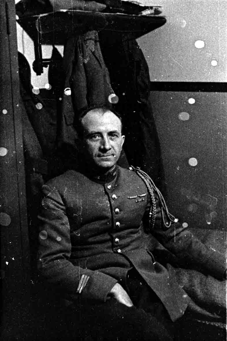 Ligne Maginot - HOCHWALD - (Ouvrage d'artillerie) - Les officiers de l'ouvrage
Le Cne Boutry commandant l'infanterie de l'ouvrage Est - Inconnu