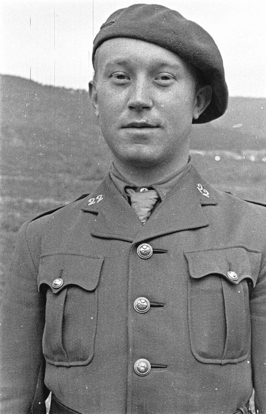 Ligne Maginot - HOCHWALD - (Ouvrage d'artillerie) - Les officiers de l'ouvrage
Le SLt Haas Albert, observateur bloc 20 (O7) - Inconnu