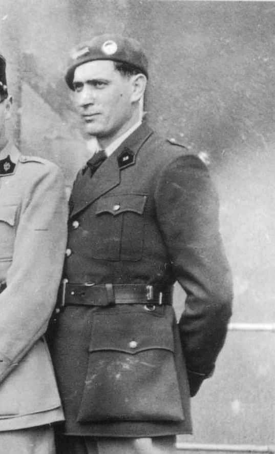 Ligne Maginot - HOCHWALD - (Ouvrage d'artillerie) - Les officiers de l'ouvrage
Le Lt Puffermuller commandant les sapeurs de chemin de fer de l'ouvrage (15° RG) - Albert HAAS