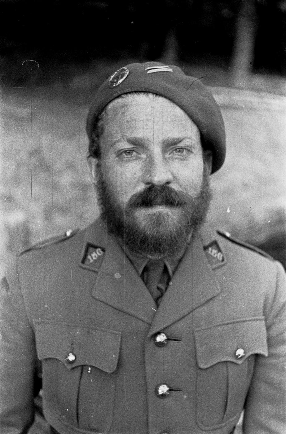 Ligne Maginot - HOCHWALD - (Ouvrage d'artillerie) - Les officiers de l'ouvrage
Le Lt Simon, observateur artillerie bloc 20 - Albert HAAS