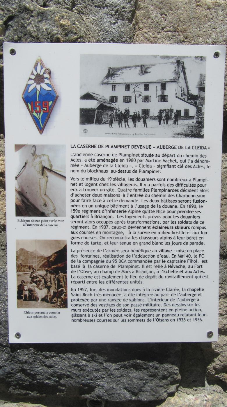 Ligne Maginot - PLAMPINET - CLEYDA - (PC de Sous-Quartier) - Plaque apposée sur le mur extérieur retraçant l'historique du bâtiment  - Jean Berthier