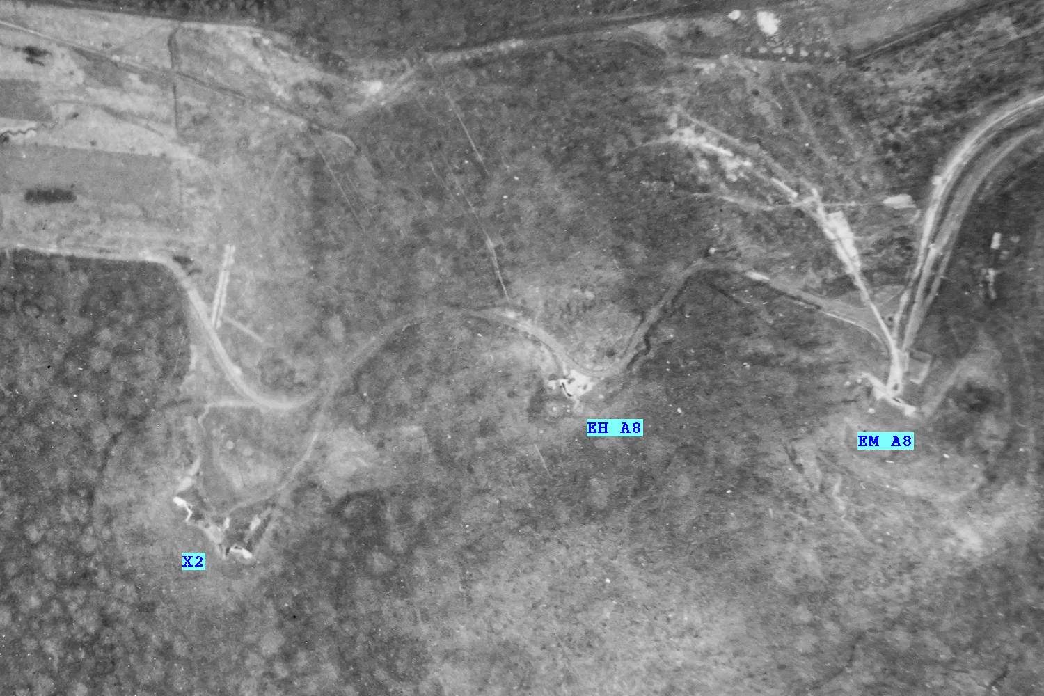 Ligne Maginot - GRAND LOT - X2 - (Abri) - Vue aérienne du 11 mars 1940 - Armée de l'Air - Observateur Lt Gaubert 