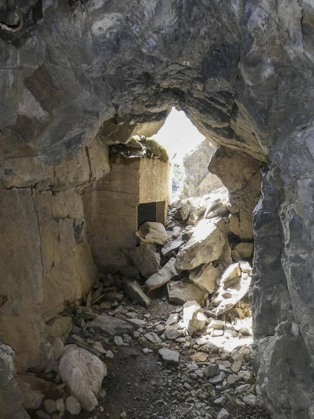 Ligne Maginot - COL DE BUFFERE - (Ouvrage d'infanterie) - Issue de secours inachevée - ELLENA Daniel - CUNY Philippe