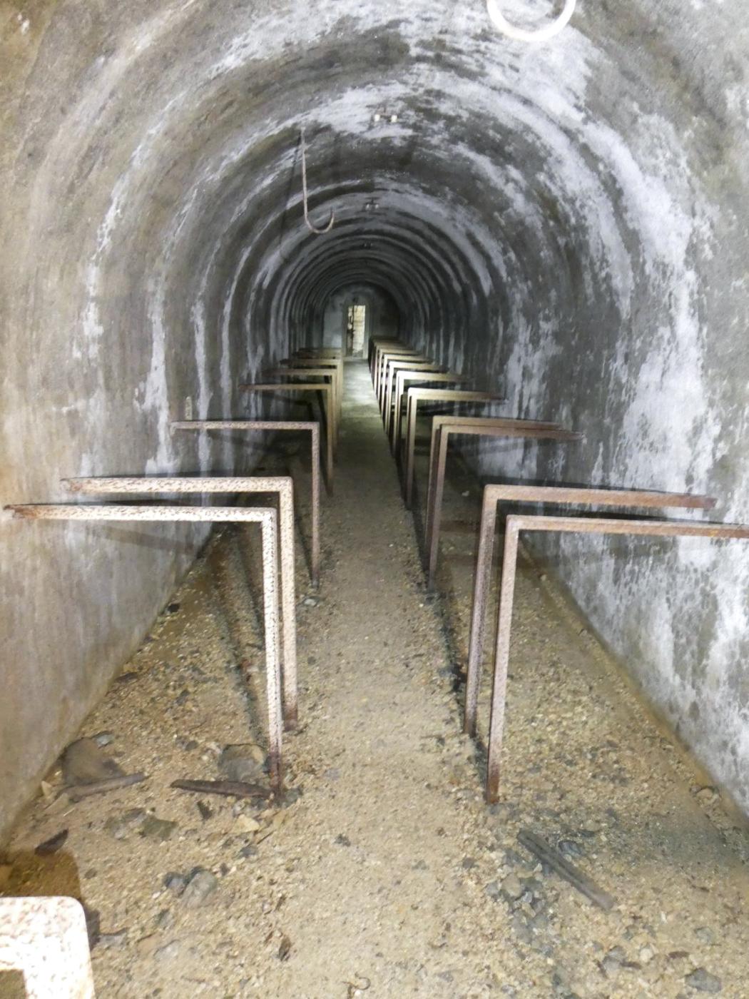 Ligne Maginot - COL DE BUFFERE - (Ouvrage d'infanterie) - Chambrée - ELLENA Daniel - CUNY Philippe