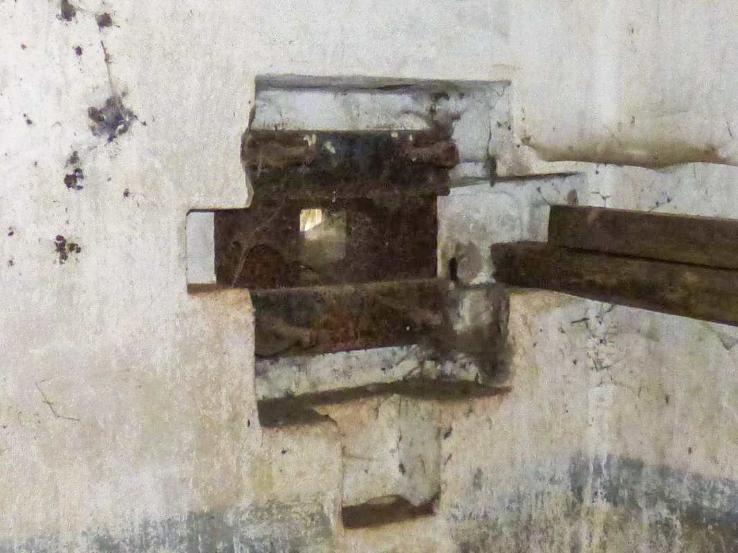 Ligne Maginot - B802 - LE PACHY - (Blockhaus pour canon) - 