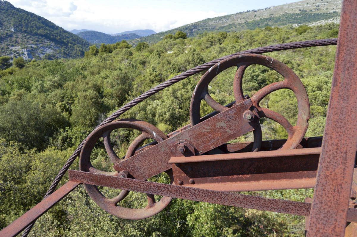 Ligne Maginot - TLFR - Téléphérique du Mont-Agel - Deuxième pylône - Michal Prasil