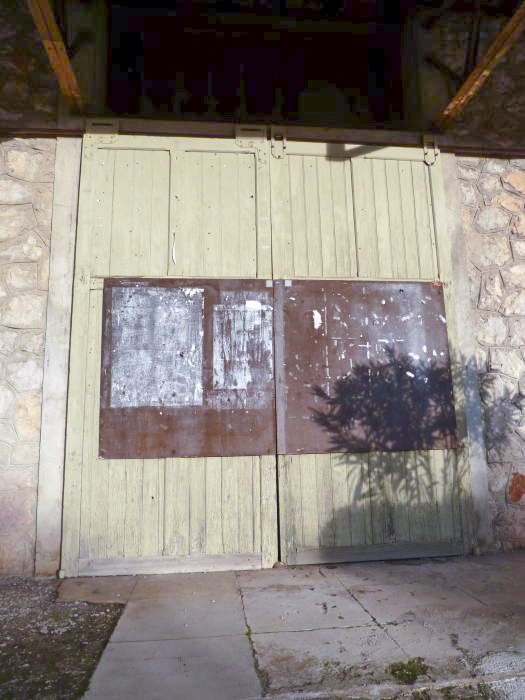 Ligne Maginot - MONT AGEL (Station basse du téléphérique) (Divers) - Porte du quai - Seule une double porte d'origine subsiste.