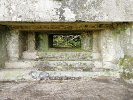 Ligne Maginot - HERBITZHEIM EICHELFELD - (Cuve pour arme d'infanterie) - Détail du créneau