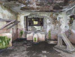 Ligne Maginot - B814 - LE CIMETIERE - (Blockhaus pour canon) - 