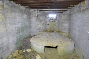 Ligne Maginot - DB344 - LES PUJOLS - (Blockhaus pour arme infanterie) - 