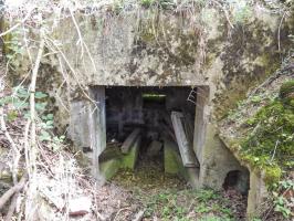 Ligne Maginot - BA35 - LA NEUVILLE OUEST - (Blockhaus pour canon) - 