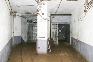 Ligne Maginot - BREHAIN - A6 - (Ouvrage d'artillerie) - Entrée munitions
La gare de l'étage supérieur, aprés la porte blindée et les monte-charges